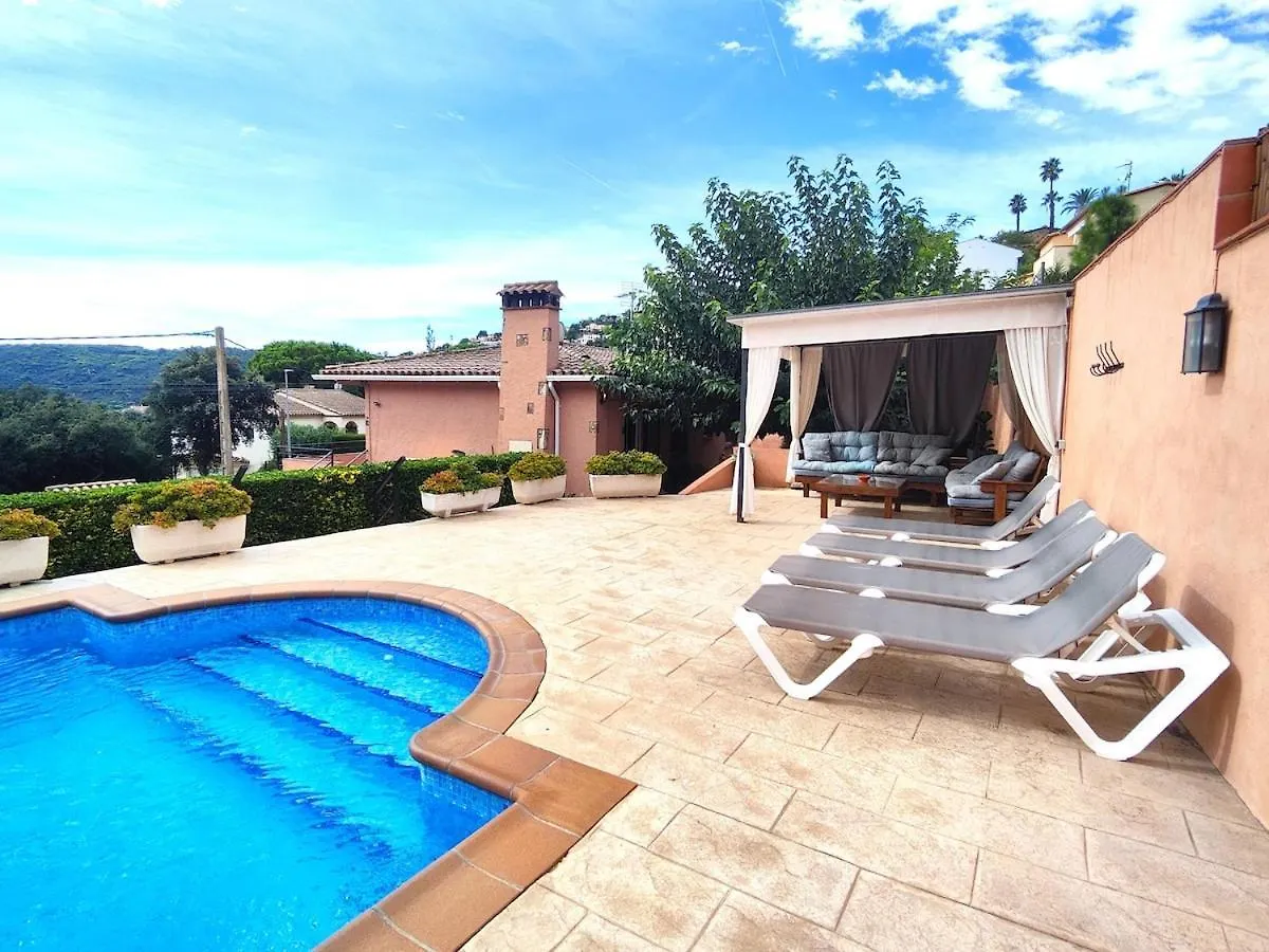 Beautiful Villa With A Pool Calonge  España